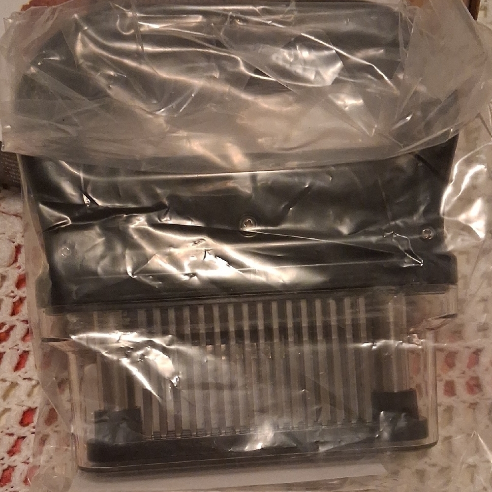 NEW Premium Meat Tenderizer - Black - Picture 5 of 5